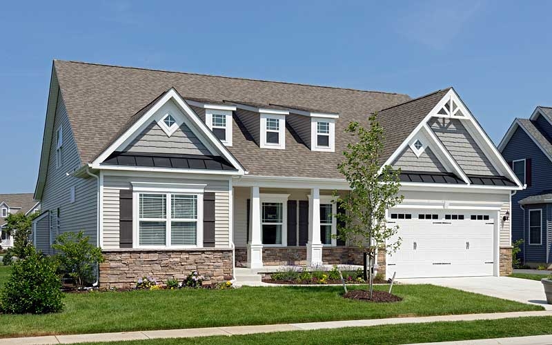 Dalton, exterior photo